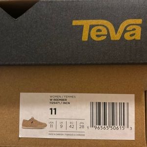 Teva Reember New with Tags Women’s Size 11 Shoes